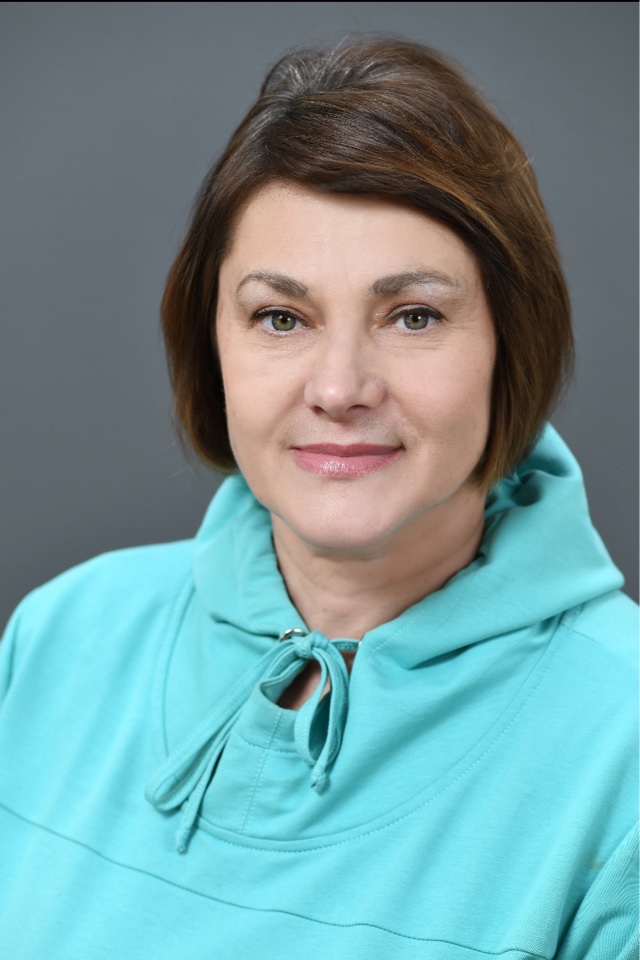 Белоусова Людмила Дмитриевна.